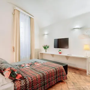 Couette-café Relais Giulia, Rome